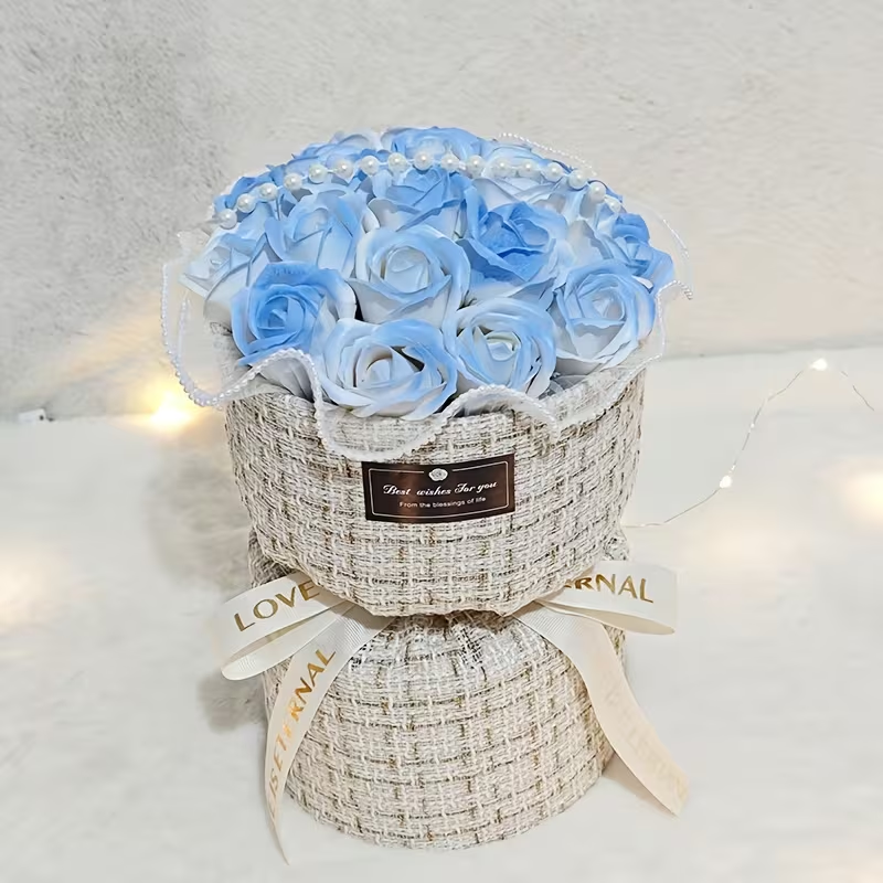 Elegancki Flower Box z Różami 🌸